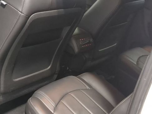 Used 2016 GMC Acadia Denali AWD/4WD image 22