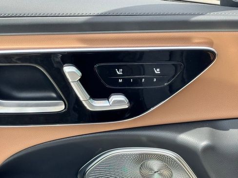 New 2025 Mercedes-Benz E 350 Sedan image 18