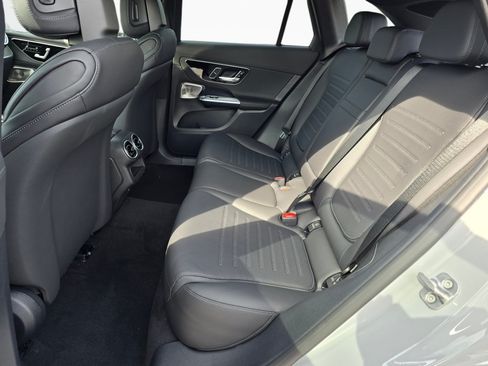 New 2027 Mercedes-Benz GLC 300 4MATIC image 18