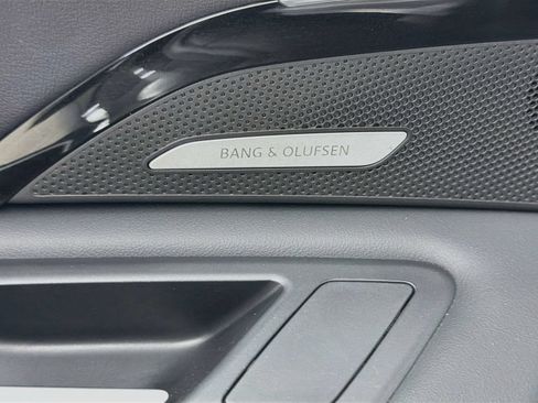 Certified 2025 Audi Q5 Premium Plus w/ Premium Plus AWD/4WD image 18