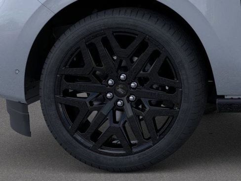 New 2026 Ford Expedition Platinum image 19