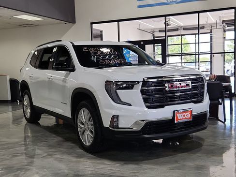 New 2026 GMC Acadia Elevation w/ Elevation Premium Package AWD/4WD image 2
