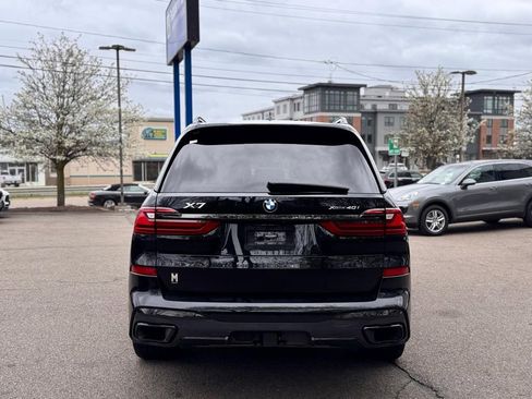 Used 2021 BMW X7 xDrive40i w/ M Sport Package AWD/4WD image 5