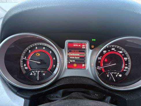 Used 2018 Dodge Journey SE w/ Connectivity Group image 16