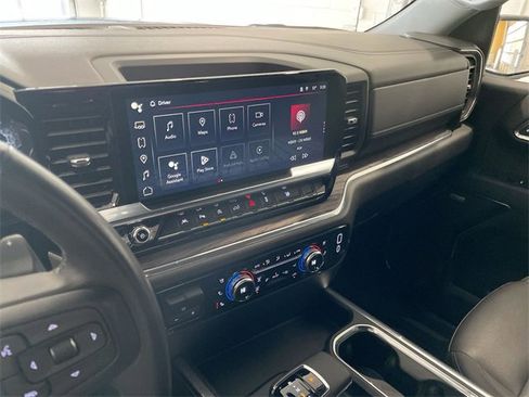 Used 2024 GMC Sierra 1500 SLT w/ SLT Premium Package image 21