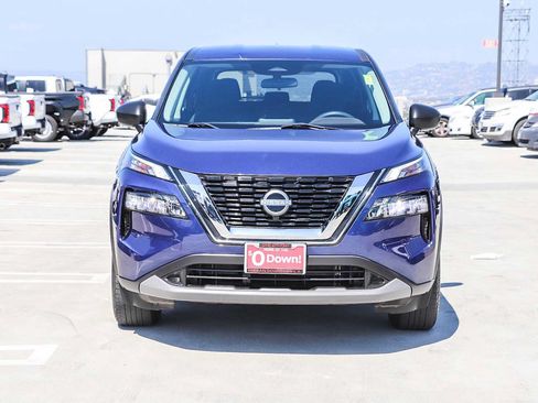 Used 2023 Nissan Rogue S FWD image 2