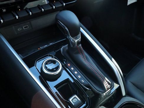 New 2026 Chevrolet Colorado Z71 w/ Technology Package image 5