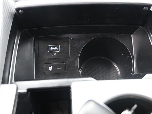 Used 2023 Hyundai Santa Fe Calligraphy image 26