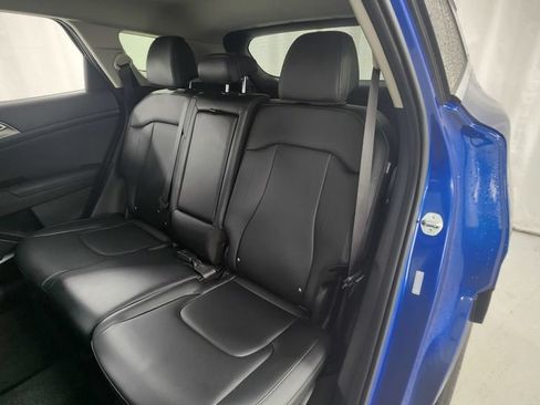 Used 2025 Kia Sportage EX AWD/4WD image 12