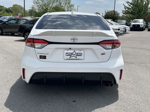 Used 2020 Toyota Corolla SE FWD image 4