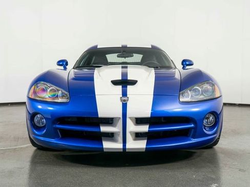 Used 2010 Dodge Viper SRT-10 w/ Protection Group RWD image 3