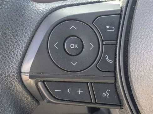 Used 2024 Toyota Corolla Cross AWD Hybrid image 12