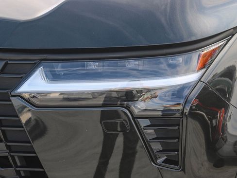 Used 2024 Lexus GX 550 image 5