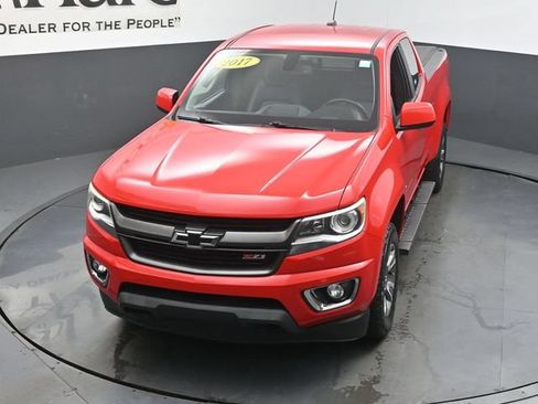 Used 2017 Chevrolet Colorado Z71 RWD image 38