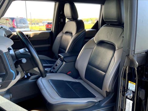 Used 2022 Ford Bronco Wildtrak AWD/4WD image 23