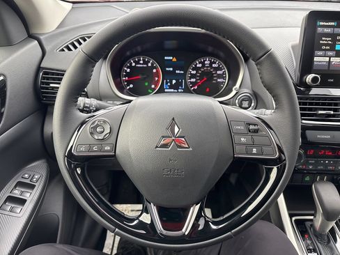 Used 2024 Mitsubishi Eclipse Cross SE AWD/4WD image 19