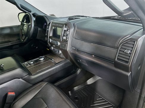 Used 2021 Ford Expedition Max Limited image 30
