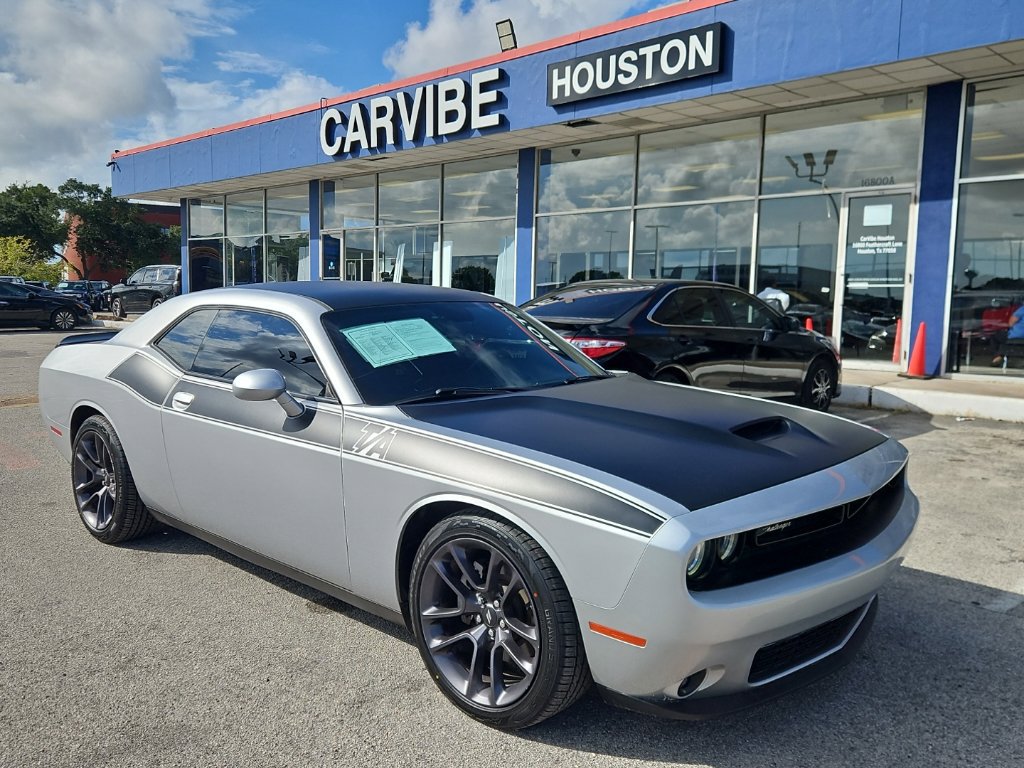 Used 2023 Dodge Challenger R/T w/ T/A Package RWD image 1