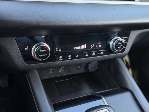 Used 2022 Mitsubishi Outlander SE FWD image 27