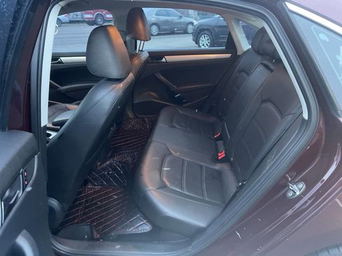 Used 2013 Volkswagen Passat 2.5 SE image 14