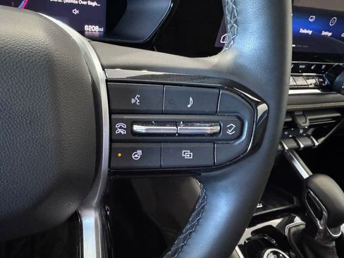 Certified 2025 Chevrolet Colorado ZR2 AWD/4WD image 17