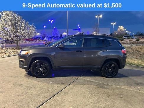Used 2020 Jeep Compass Latitude w/ Cold Weather Group AWD/4WD image 5