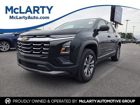 Used 2025 Chevrolet Equinox LT AWD/4WD image 1
