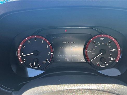 Used 2025 Nissan Frontier PRO-4X AWD/4WD image 14