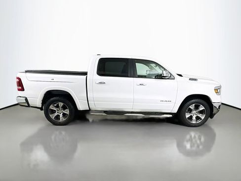 Used 2019 RAM 1500 Laramie AWD/4WD image 4