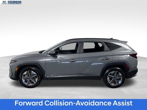 Certified 2025 Hyundai Tucson SEL FWD image 2