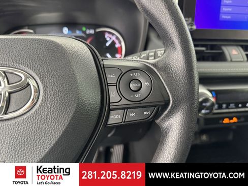 Certified 2025 Toyota RAV4 XLE w/ Convenience Package FWD image 29