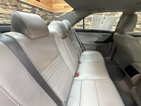Used 2016 Toyota Camry XLE w/ Moonroof Package FWD image 35