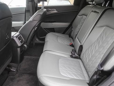 Certified 2023 Kia Sportage X-Line w/ X-Line Premium Package AWD/4WD image 17