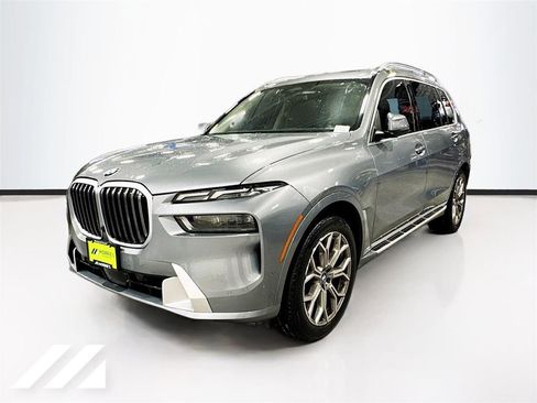 Used 2024 BMW X7 xDrive40i w/ Premium Package image 1