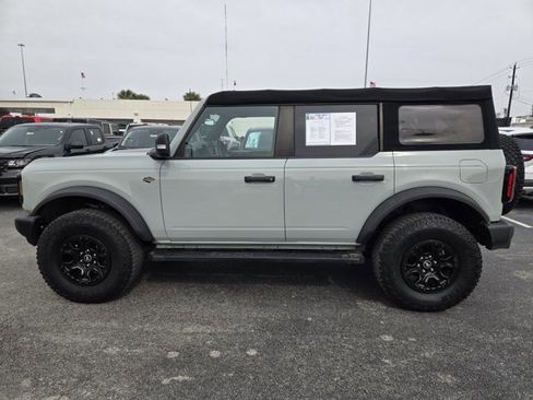 Certified 2022 Ford Bronco Wildtrak image 5