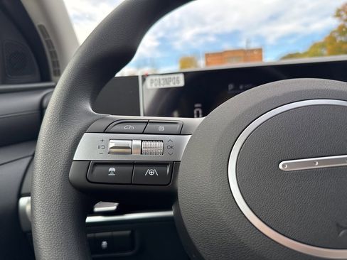 New 2026 Hyundai Tucson SE image 31