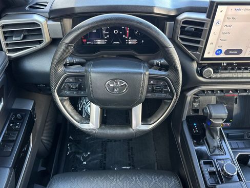 Used 2025 Toyota Tundra Limited image 15