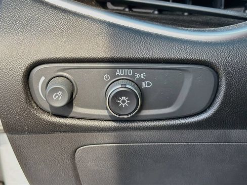 Used 2020 Chevrolet Malibu LS FWD image 22