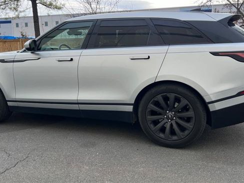 Used 2018 Land Rover Range Rover Velar S AWD/4WD image 19