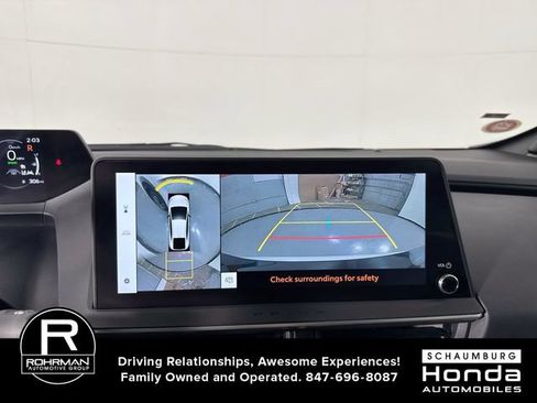 Used 2023 Toyota Prius Limited w/ Limited Premium Package AWD/4WD image 9