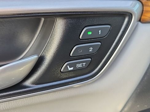 Used 2018 Honda CR-V EX-L image 10