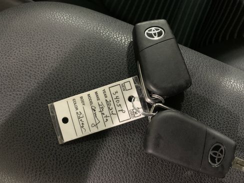 Used 2024 Toyota Camry SE image 22