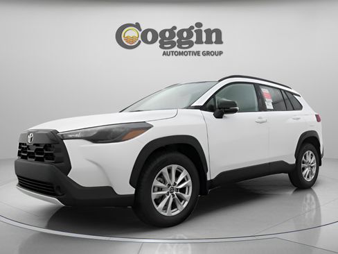 New 2026 Toyota Corolla Cross LE image 1