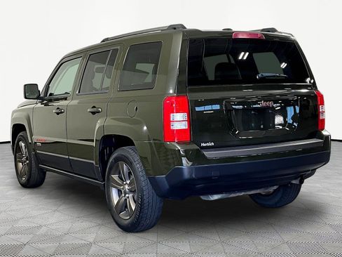 Used 2017 Jeep Patriot 75th Anniversary w/ Power Value Group FWD image 4