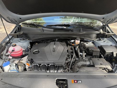 Used 2025 Kia Sportage LX image 25