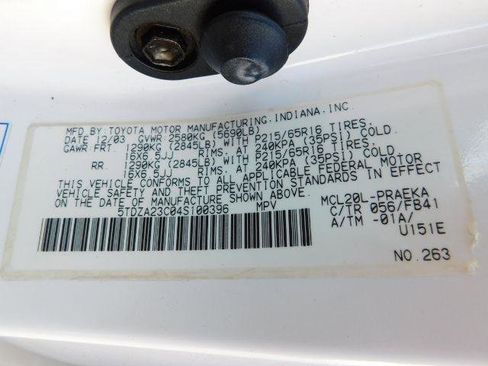 Used 2004 Toyota Sienna CE image 17