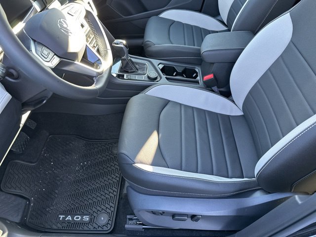 New 2026 Volkswagen Taos SEL AWD/4WD image 10