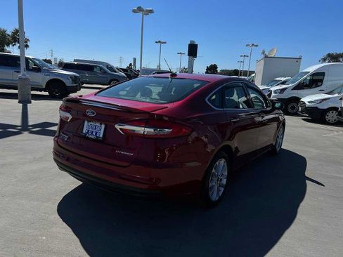 Certified 2019 Ford Fusion Energi Titanium image 5