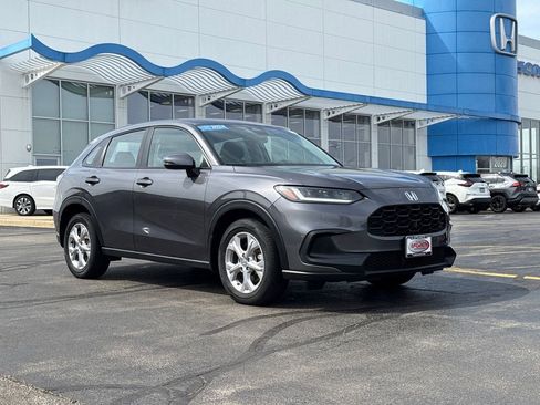 Used 2024 Honda HR-V LX image 3