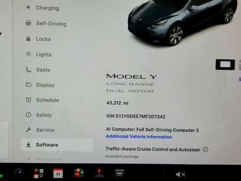 Used 2021 Tesla Model Y Long Range AWD/4WD image 13